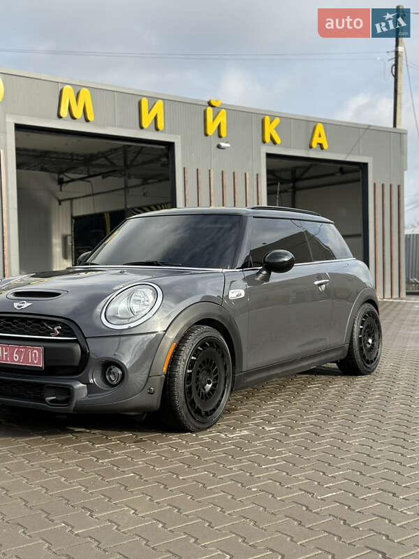 Хэтчбек MINI Cooper 2016 в Виннице фото 13 Хэтчбек MINI Cooper 2016 в Виннице