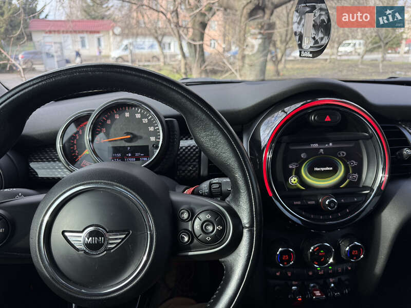 Хэтчбек MINI Cooper 2016 в Виннице фото 24 Хэтчбек MINI Cooper 2016 в Виннице
