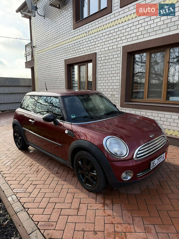 Хэтчбек MINI Cooper 2008 в Гайвороне фото 3 Хэтчбек MINI Cooper 2008 в Гайвороне