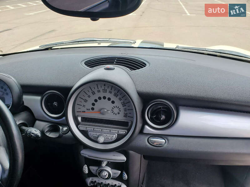 Хетчбек MINI Cooper 2007 в Рівному