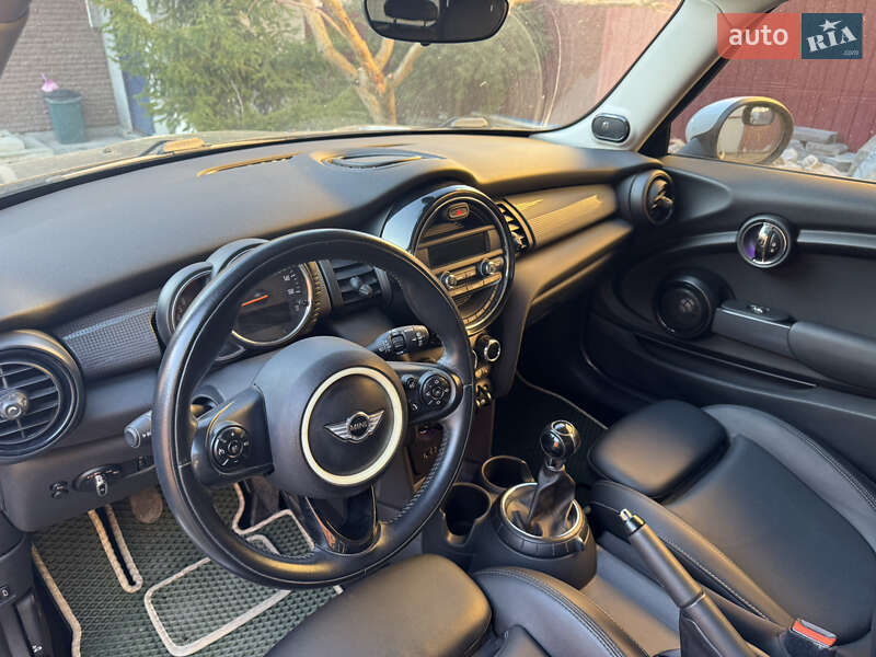 Хэтчбек MINI Cooper 2014 в Киеве фото 12 Хэтчбек MINI Cooper 2014 в Киеве