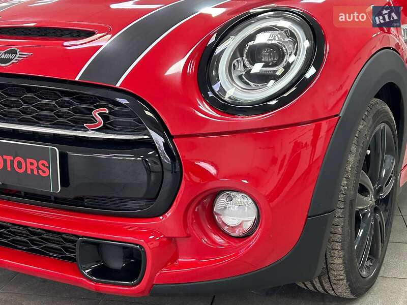 Хэтчбек MINI Cooper 2018 в Киеве фото 5 Хэтчбек MINI Cooper 2018 в Киеве