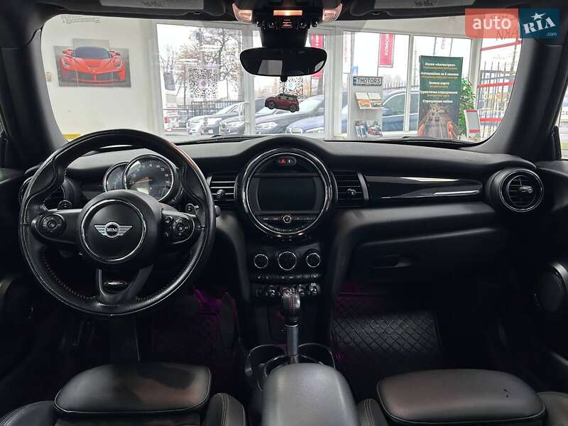 Хэтчбек MINI Cooper 2018 в Киеве фото 27 Хэтчбек MINI Cooper 2018 в Киеве