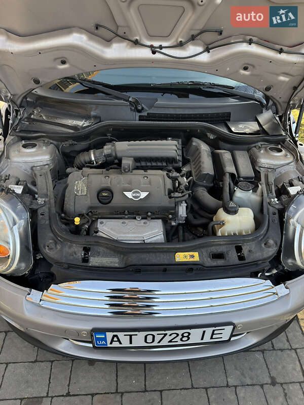 Хэтчбек MINI Cooper 2012 в Ивано-Франковске