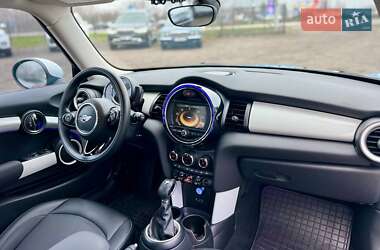 Хетчбек MINI Cooper 2016 в Києві