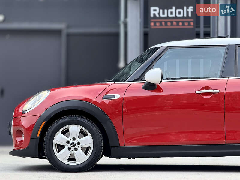 Хэтчбек MINI Cooper 2014 в Киеве