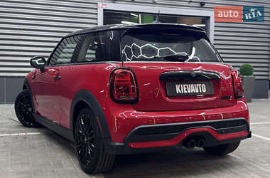 Хэтчбек MINI Cooper 2023 в Киеве