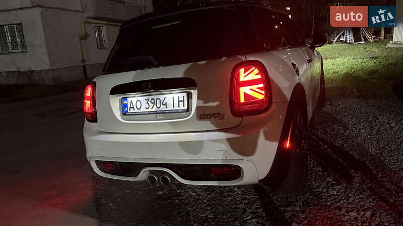 Хэтчбек MINI Cooper 2019 в Житомире фото 56 Хэтчбек MINI Cooper 2019 в Житомире