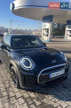 Хетчбек MINI Cooper 2022 в Хмельницькому Хетчбек MINI Cooper 2022 в Хмельницькому
