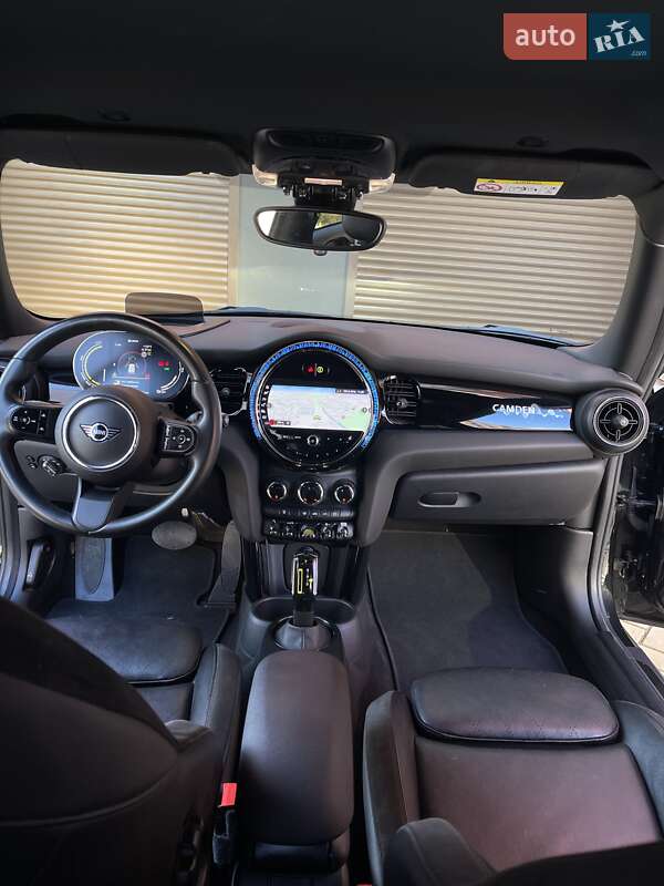 Хэтчбек MINI Cooper 2022 в Хмельницком