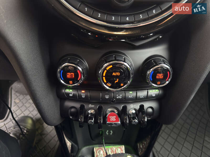 Хэтчбек MINI Cooper 2016 в Киеве