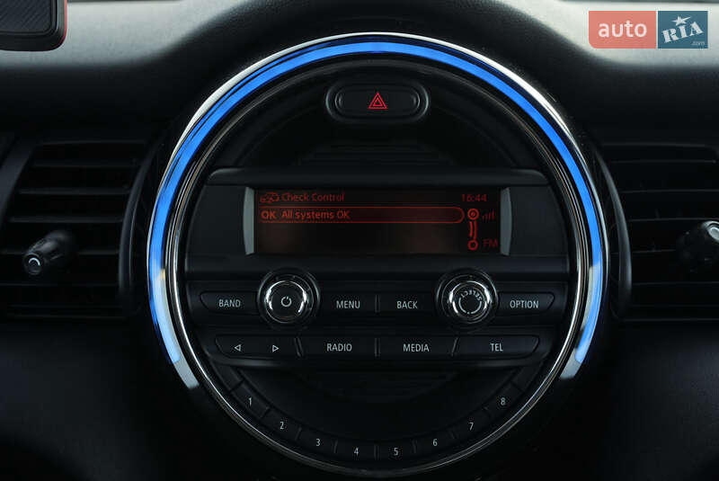 Хэтчбек MINI Cooper 2014 в Киеве