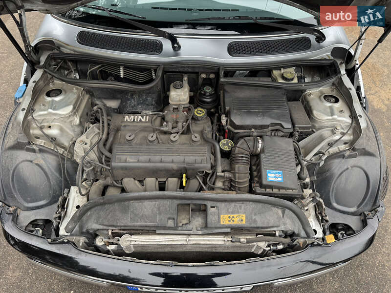 Хэтчбек MINI Cooper 2004 в Киеве
