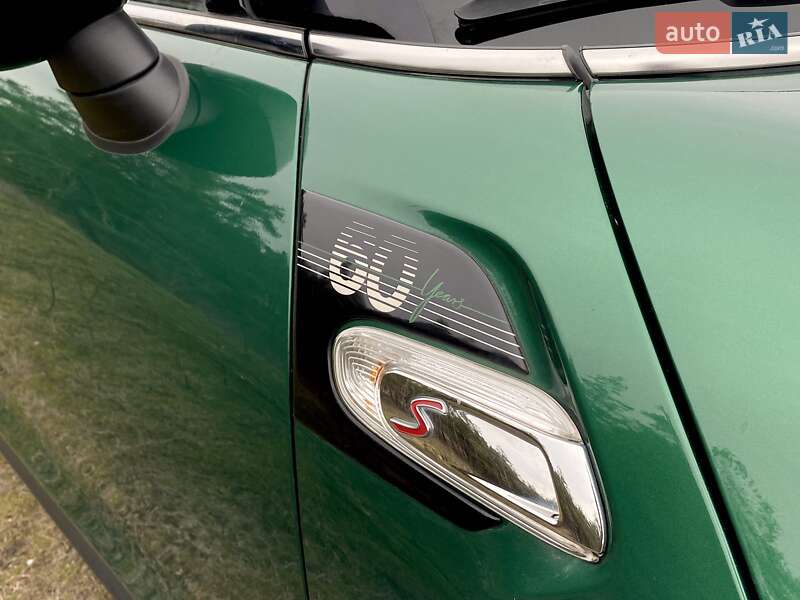 Хэтчбек MINI Cooper 2019 в Киеве