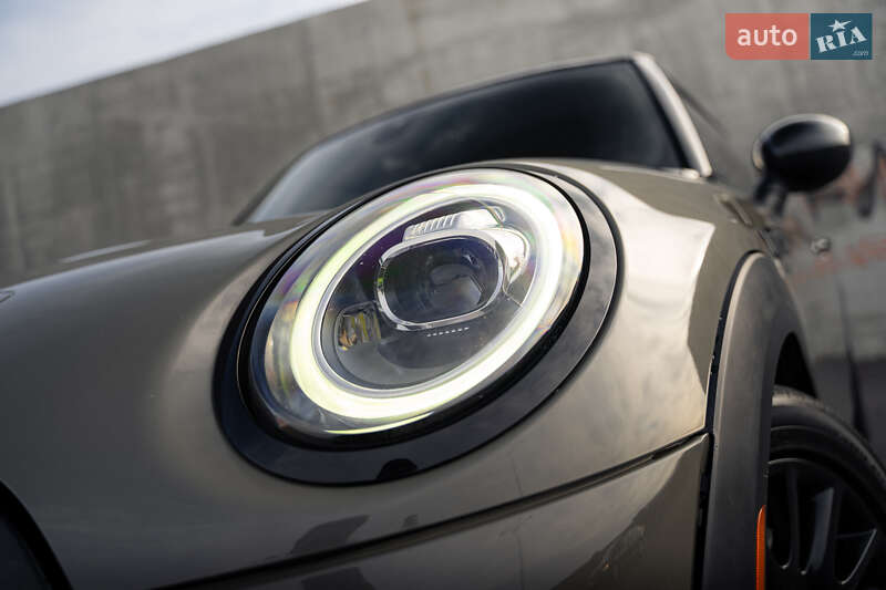 Хэтчбек MINI Cooper 2018 в Киеве