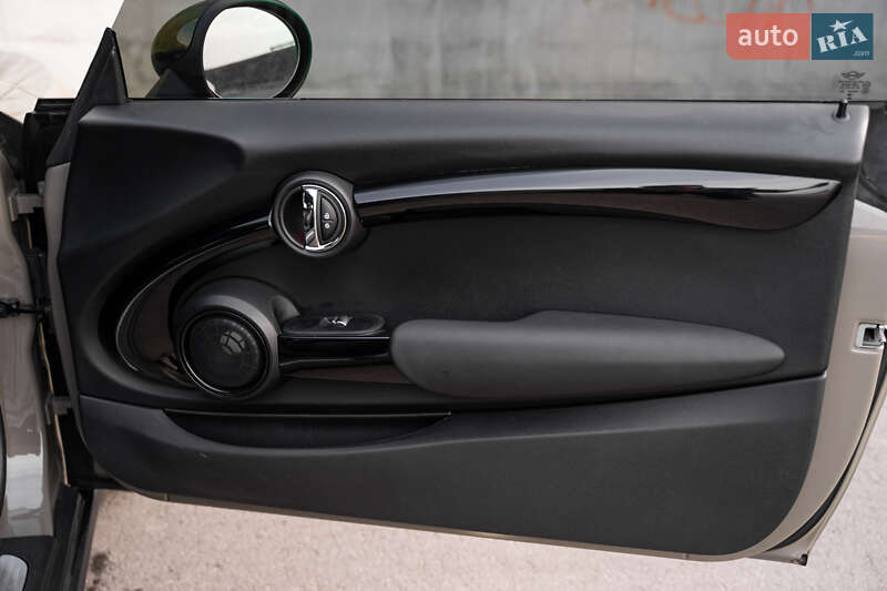 Хэтчбек MINI Cooper 2018 в Киеве