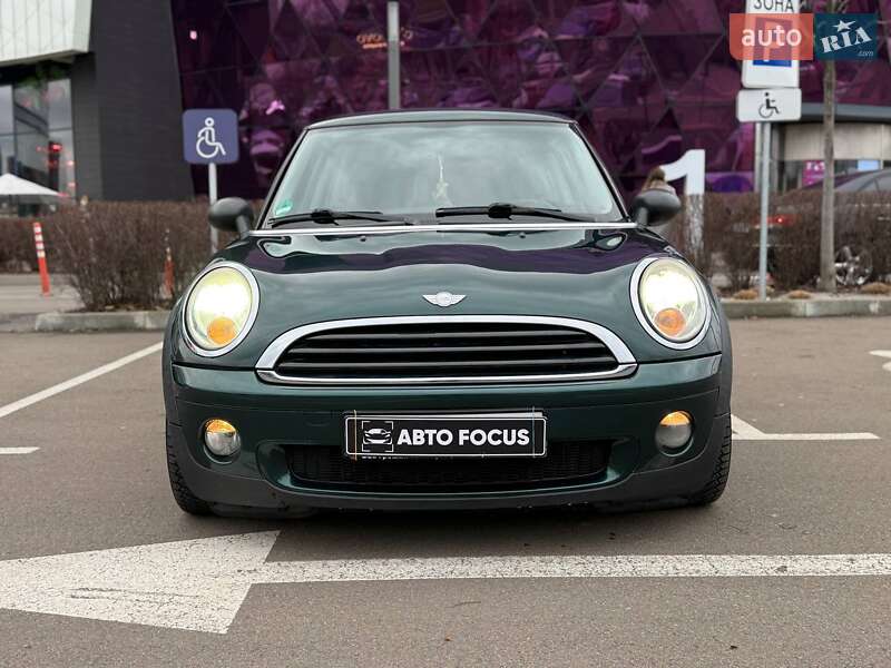 Хэтчбек MINI Cooper 2010 в Киеве фото 2 Хэтчбек MINI Cooper 2010 в Киеве