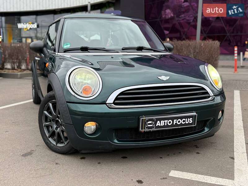 Хэтчбек MINI Cooper 2010 в Киеве фото 7 Хэтчбек MINI Cooper 2010 в Киеве
