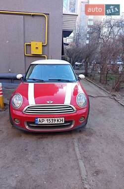 Хэтчбек MINI Cooper 2010 в Запорожье