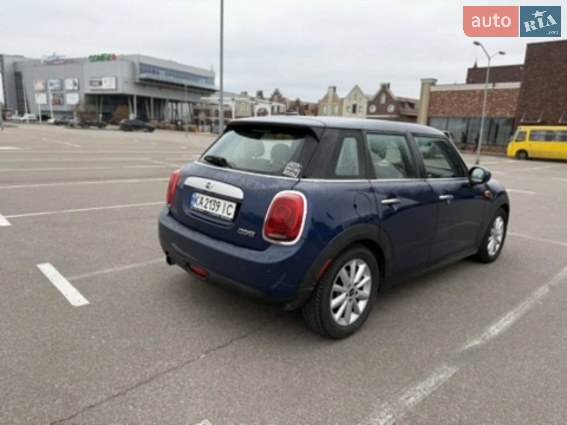 MINI Cooper 2014 VIN WMWXS5C58FT828900 фото оголошення 4 з 13