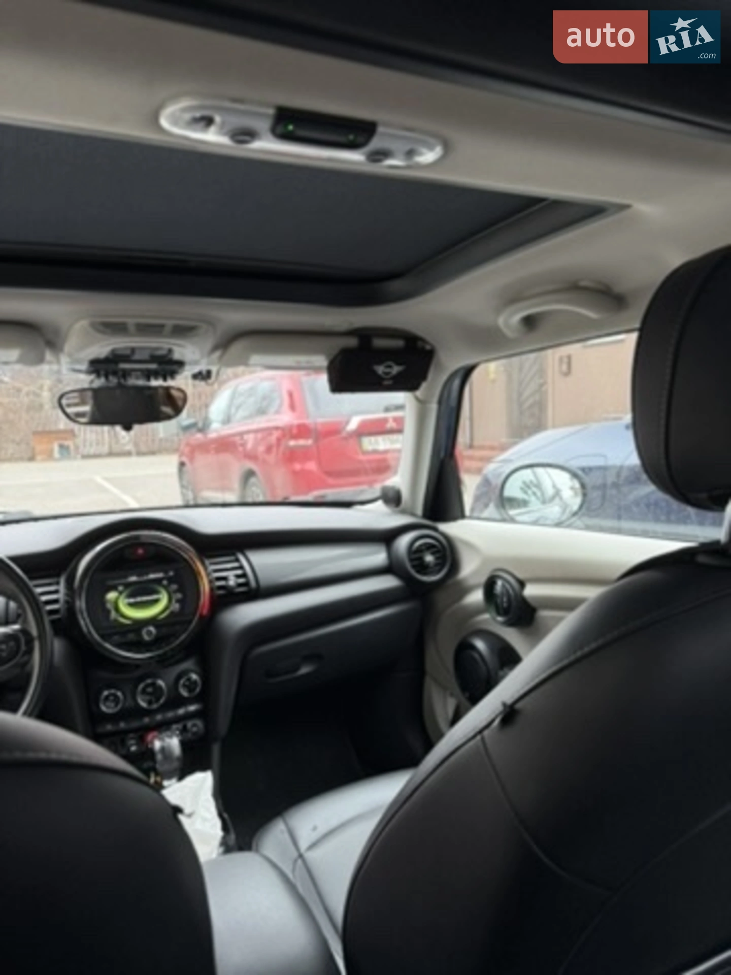2014 MINI Cooper - мініатюра 8