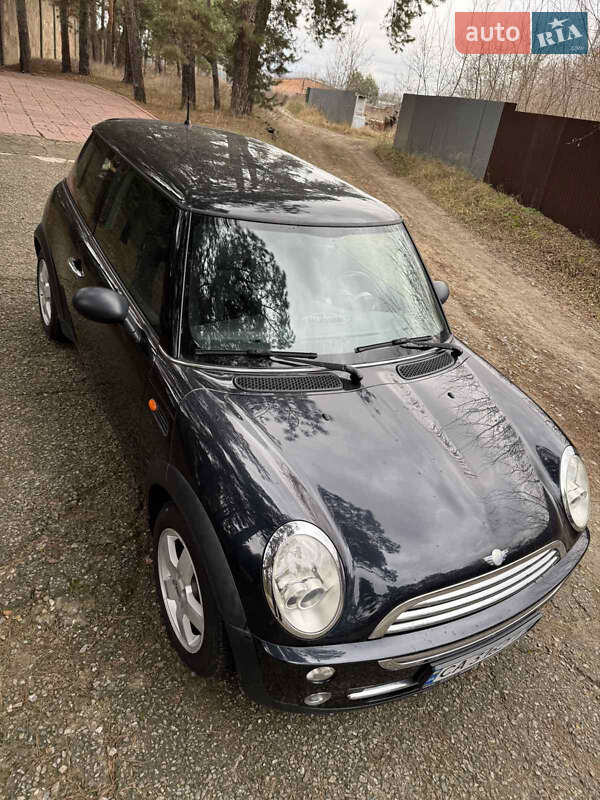 Хетчбек MINI Cooper 2003 в Києві
