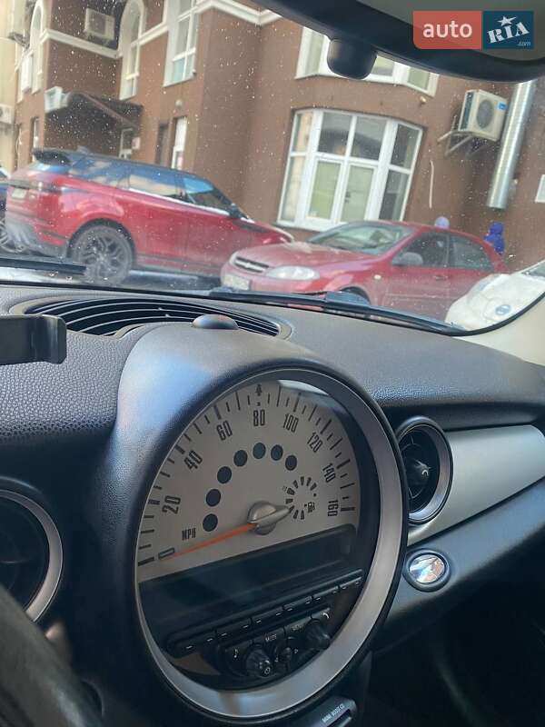 Хэтчбек MINI Cooper 2012 в Киеве