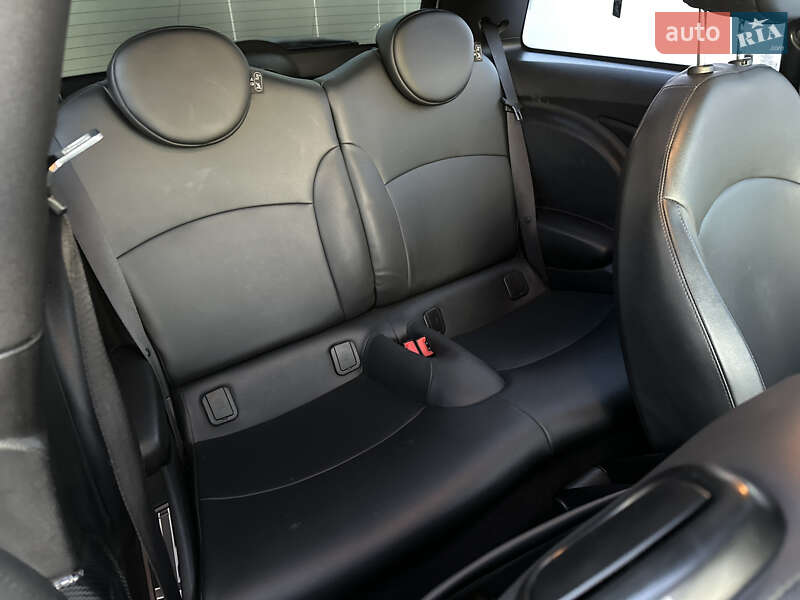 Хэтчбек MINI Cooper 2012 в Львове фото 37 Хэтчбек MINI Cooper 2012 в Львове