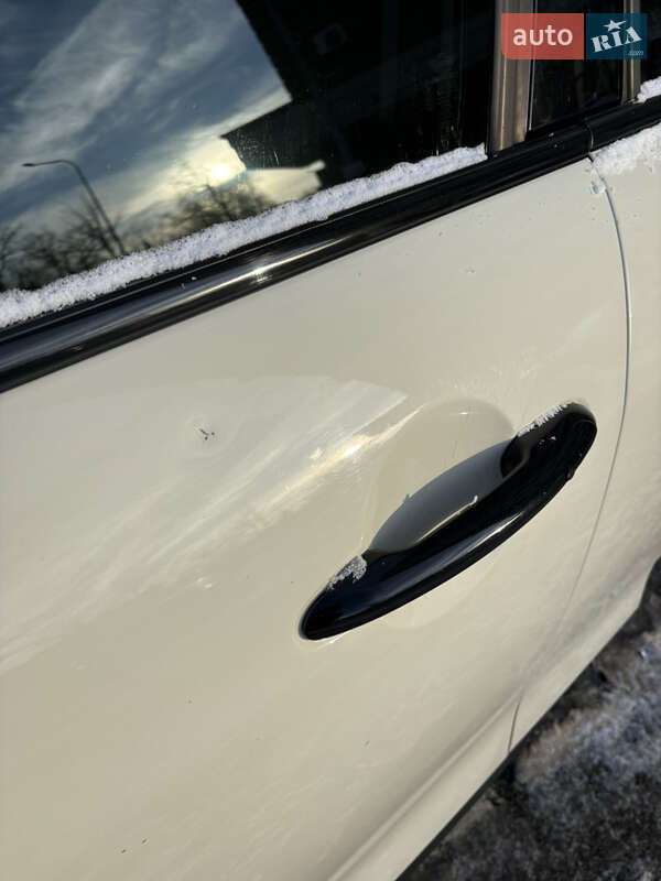 Хэтчбек MINI Cooper 2015 в Киеве