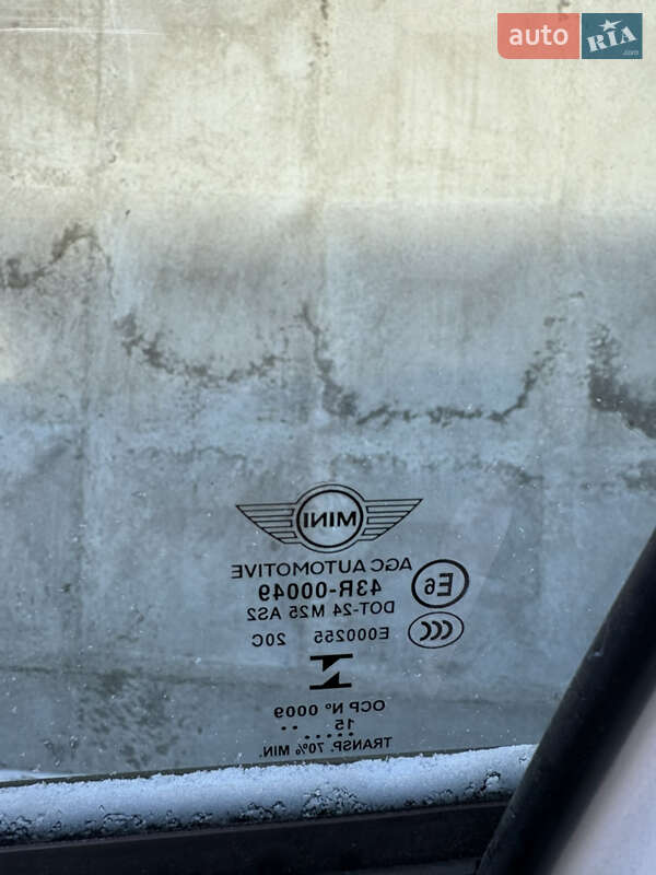 Хэтчбек MINI Cooper 2015 в Киеве