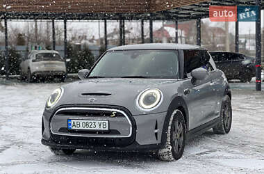 Хэтчбек MINI Cooper 2022 в Виннице