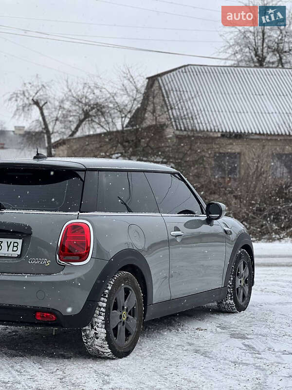 Хетчбек MINI Cooper 2022 в Вінниці