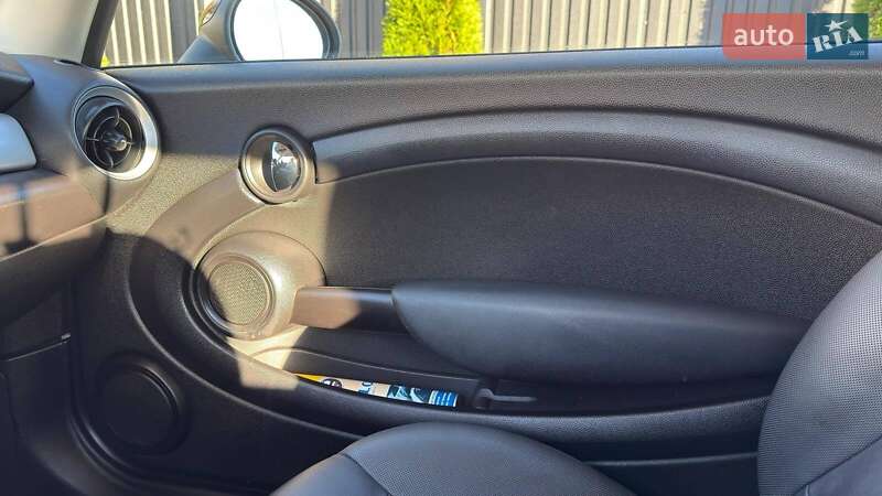 Хэтчбек MINI Cooper 2013 в Одессе