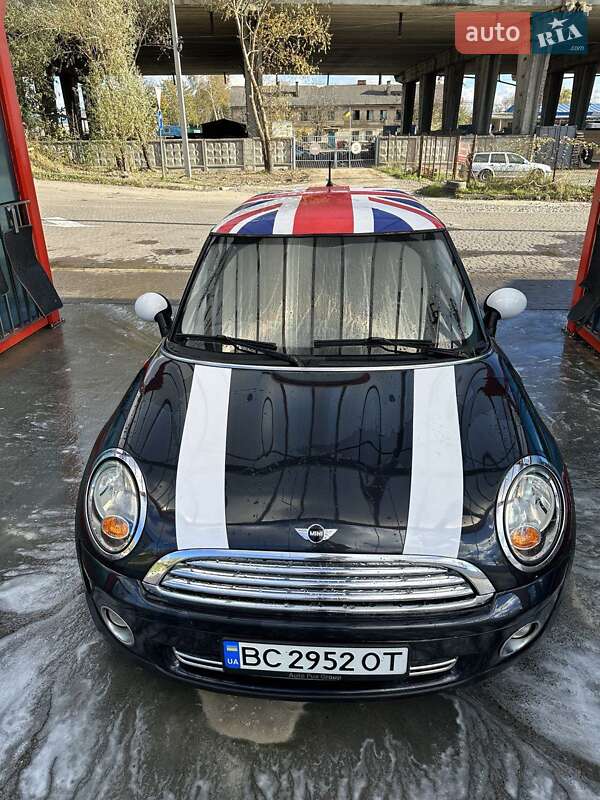 Хэтчбек MINI Cooper 2007 в Львове