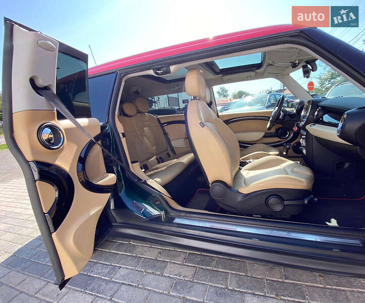 Хэтчбек MINI Cooper 2007 в Ровно