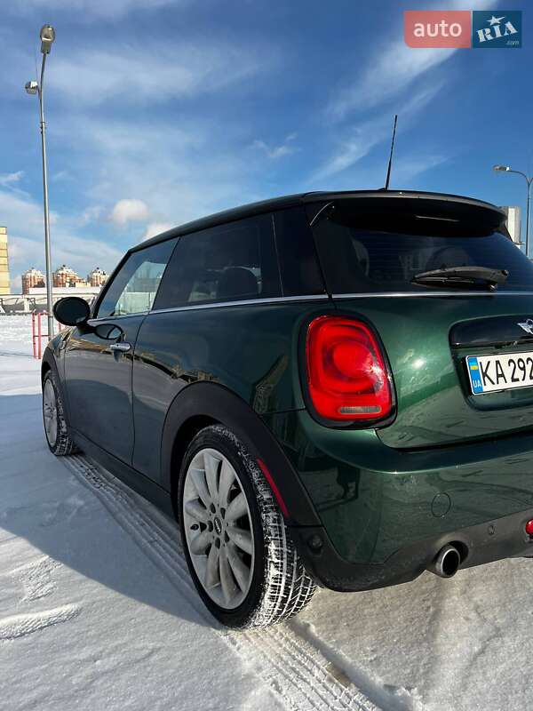 Хетчбек MINI Cooper 2017 в Києві