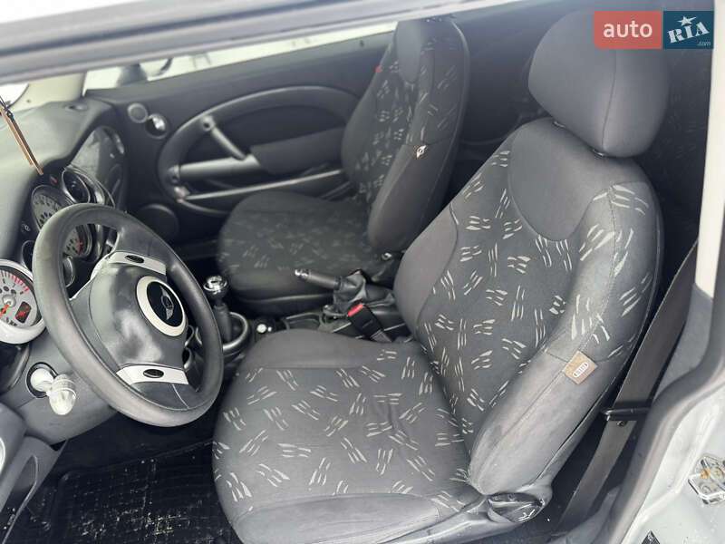 Хетчбек MINI Cooper 2004 в Василькові