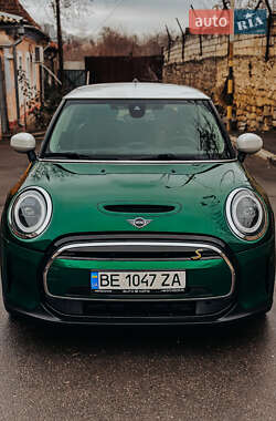 mini cooper 2021 в Киев от профессионального продавца Анастасия Буренко