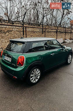 Хэтчбек MINI Cooper 2021 в Николаеве