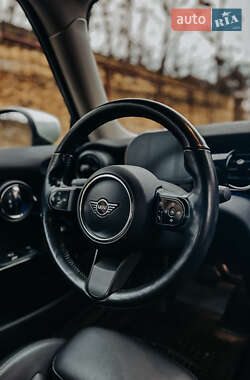 Хэтчбек MINI Cooper 2021 в Николаеве
