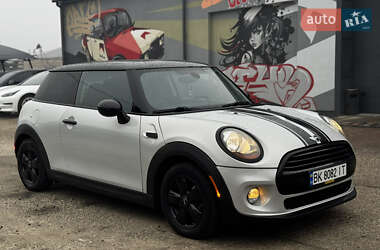 Хэтчбек MINI Cooper 2015 в Житомире