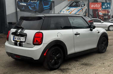 Хэтчбек MINI Cooper 2015 в Житомире