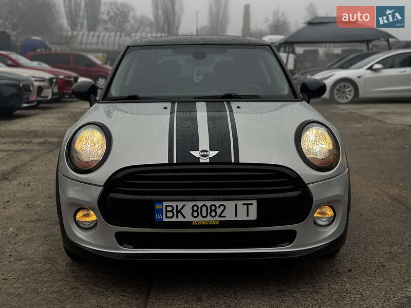 Хэтчбек MINI Cooper 2015 в Житомире