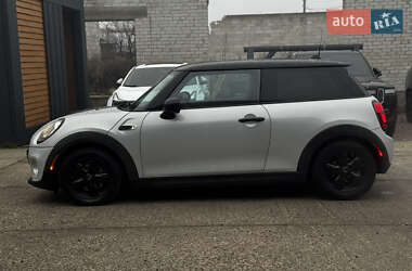 Хэтчбек MINI Cooper 2015 в Житомире