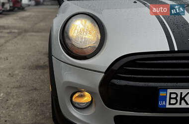 Хэтчбек MINI Cooper 2015 в Житомире