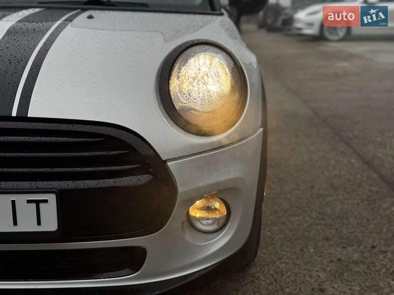 Хэтчбек MINI Cooper 2015 в Житомире