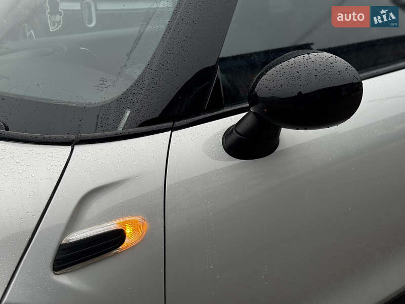 Хэтчбек MINI Cooper 2015 в Житомире