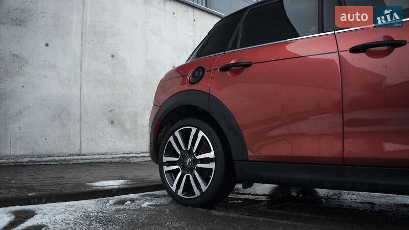 Хэтчбек MINI Cooper 2020 в Киеве