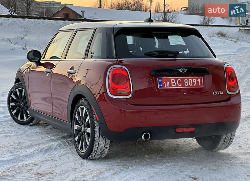 Хетчбек MINI Cooper 2017 в Києві