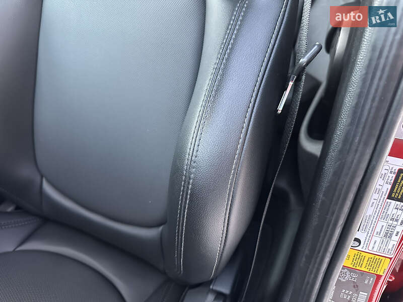 Хетчбек MINI Cooper 2017 в Києві